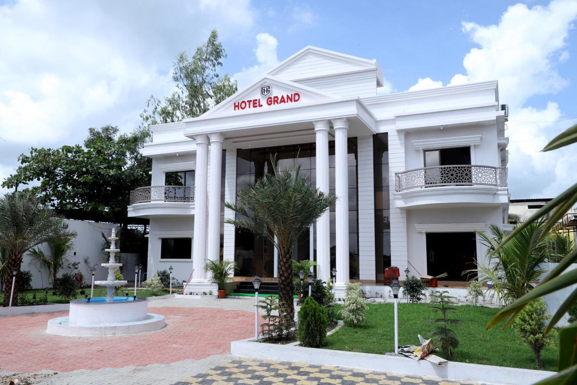 Hotel Grand Khuldabad Exterior foto